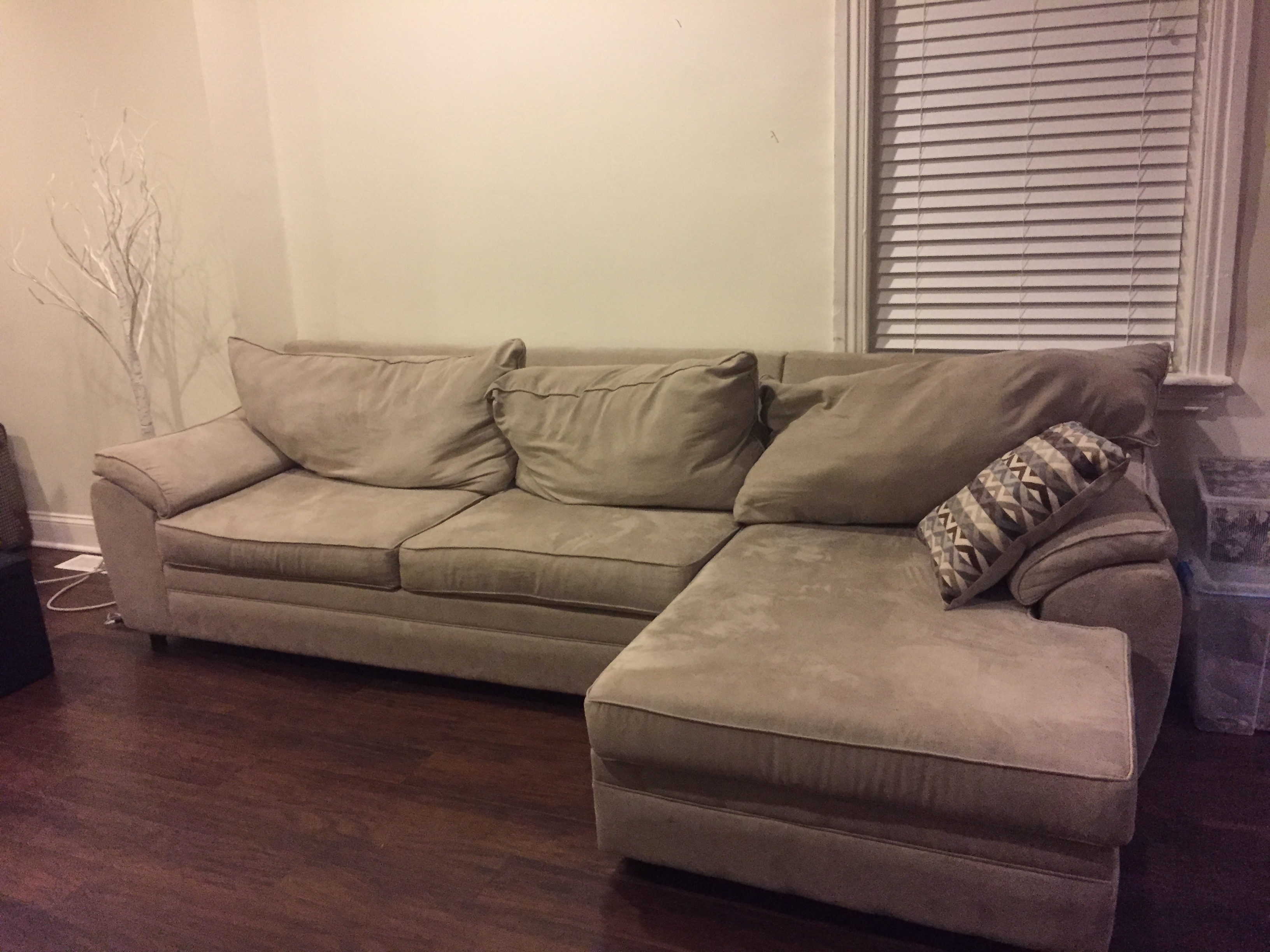 trading-a-friend-for-a-couch-the-billfold